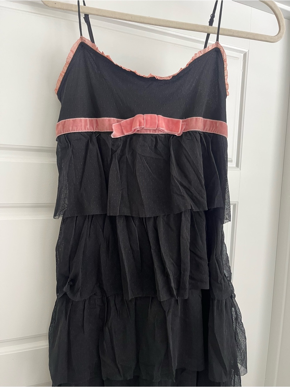 Vtg Betsey Johnson Black Dress with Dusty Pink Lace Trim 6 Made in USA - Picture 2 of 6